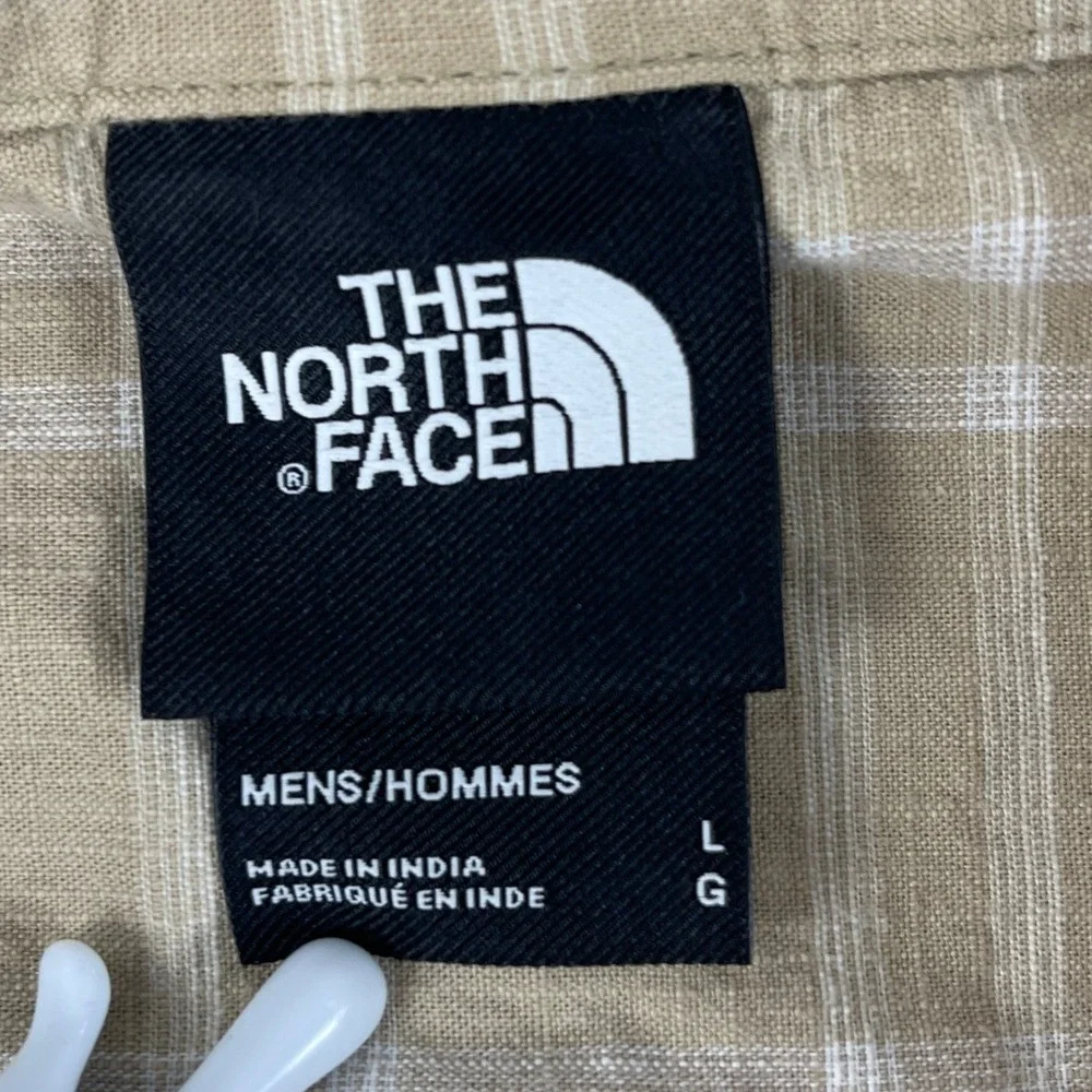 The North Face Mens Large Tan Plaid Short Sleeve Button Down Shirt Casual